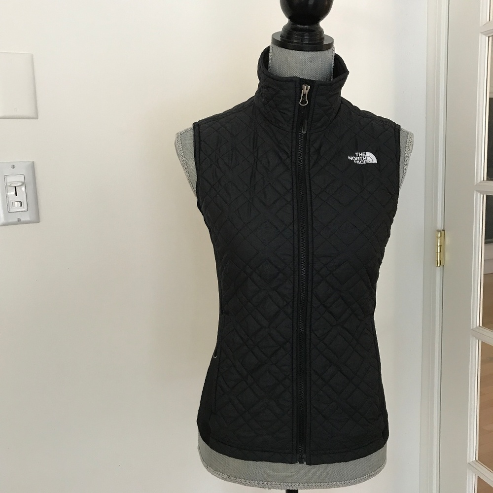 The NorthFace lightweight Vest Shell black XS